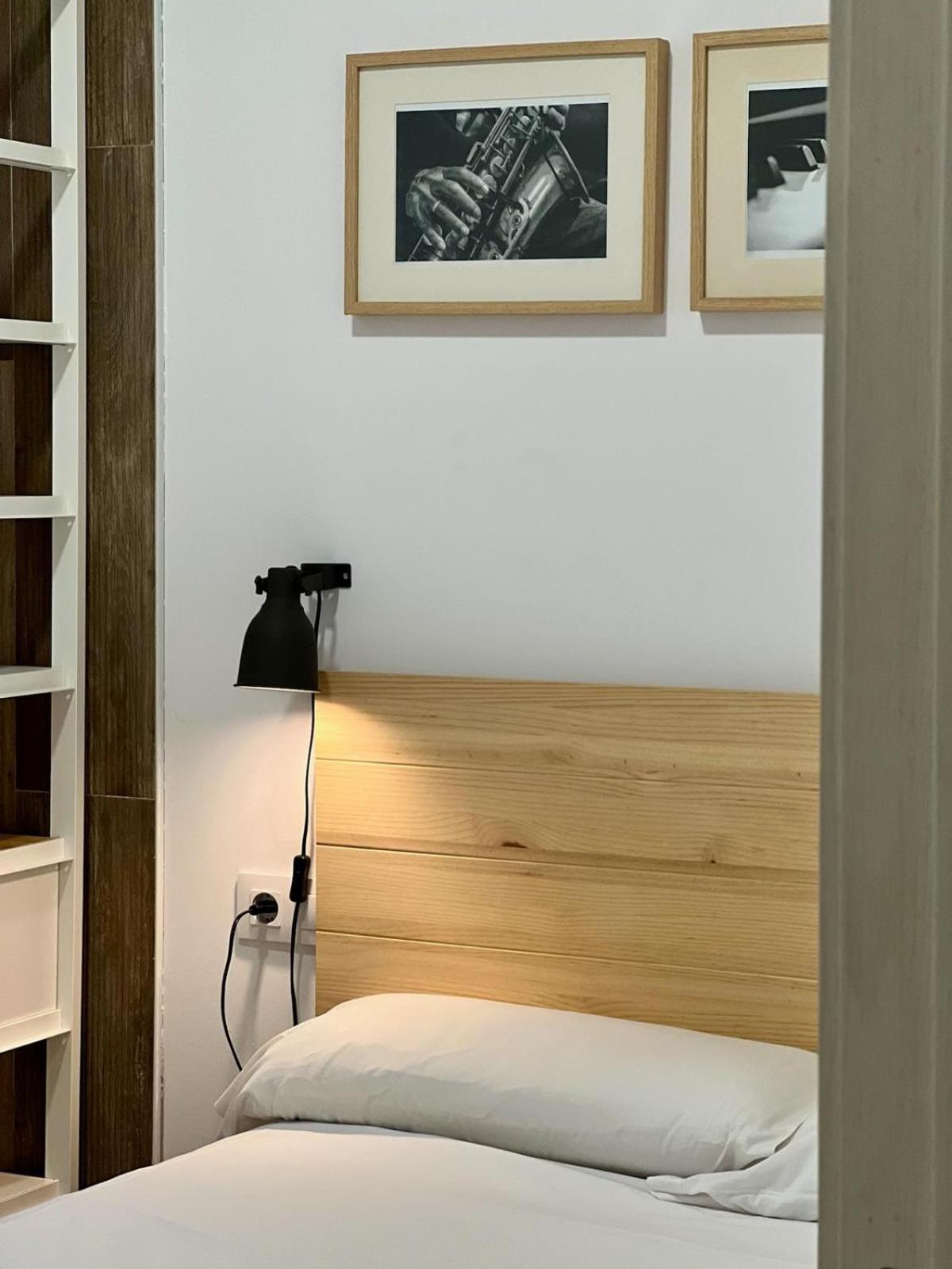 Apartamentos De Pradas Valencia Exteriör bild