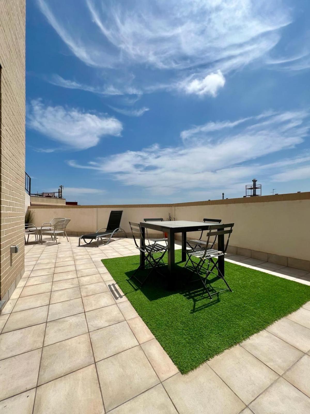 Apartamentos De Pradas Valencia Exteriör bild